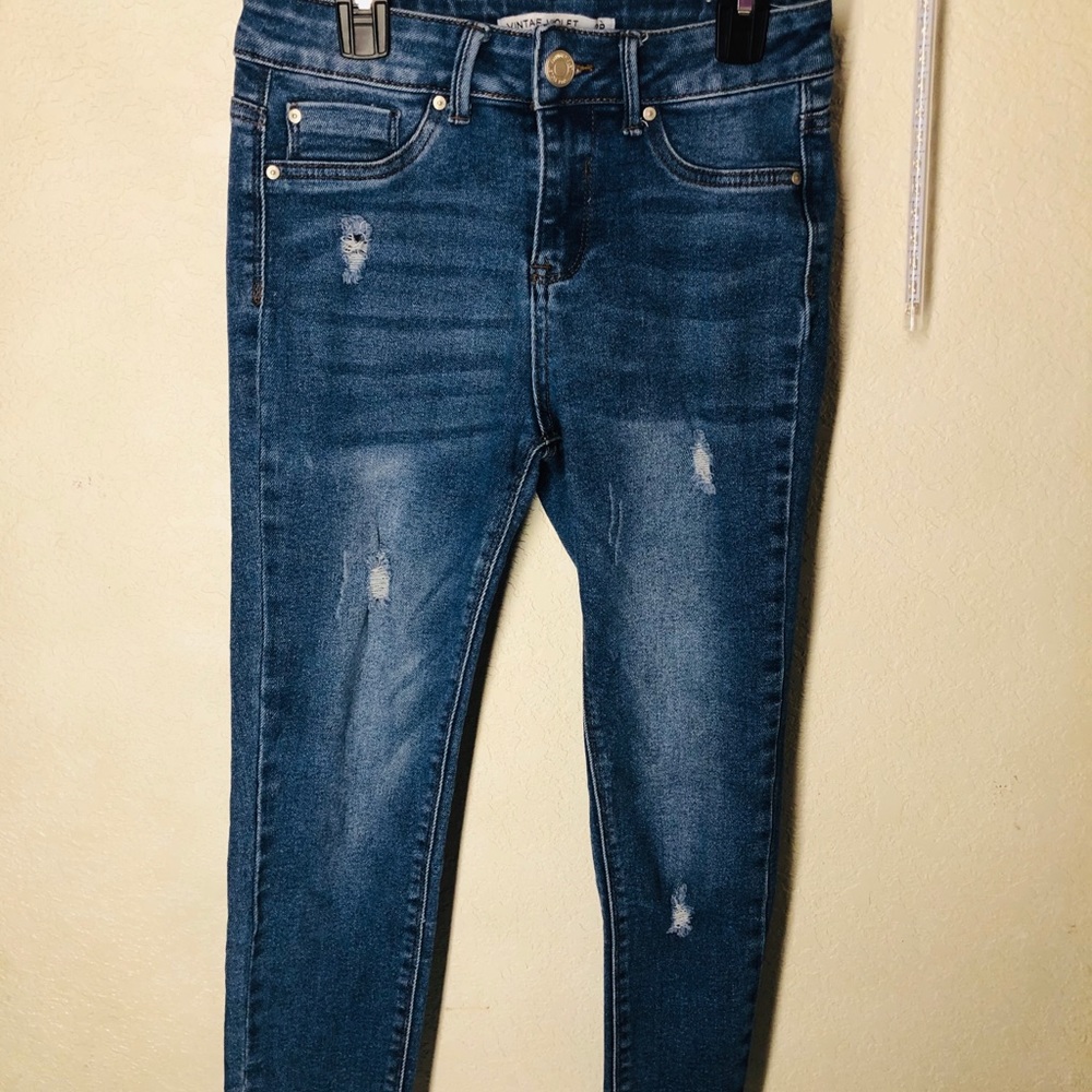 High Waisted Ankle Length Blue Jeans Size 2